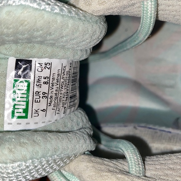 Puma Running System Sneakers (SZ 8) - Picture 2 of 3